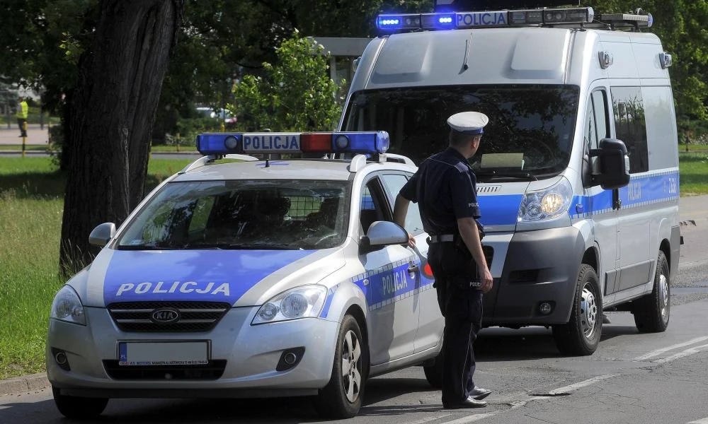 Αδιανόητο! -Πολωνία: Πατέρας βίαζε τα παιδιά του και κρατούσε όμηρους τα βρέφη που γεννούσαν